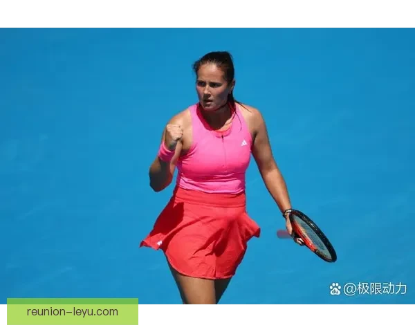 澳网激战正酣新星崛起老将奋力冲冠引爆全球关注八强席位争夺白热化