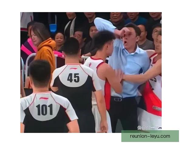 CBA季后赛激战正酣多队争夺四强席位赛事看点揭秘