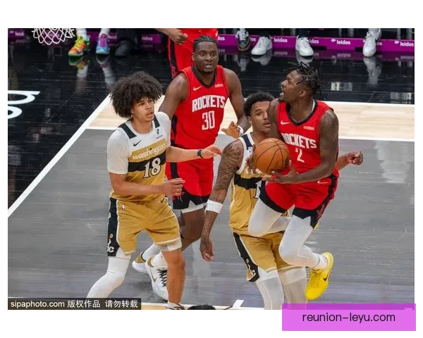 NBA焦点战群星闪耀季后赛席位争夺白热化多队命运迎关键转折时刻