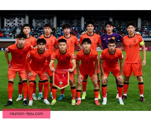 中国足球再迎挑战 国足备战亚洲杯新阵容浮出水面