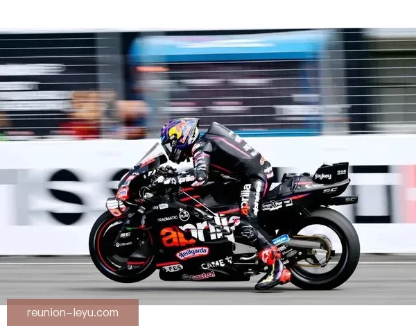 意大利站激战不断摩托GP冠军争夺战进入白热化阶段