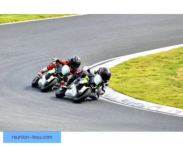 摩托GP赛季重磅升级新规则引发车手热议技术创新引领赛场发展