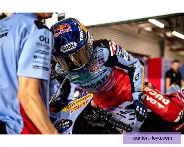 摩托GP新赛季揭幕战精彩回顾 劲敌争锋战况激烈揭示冠军争夺新局势